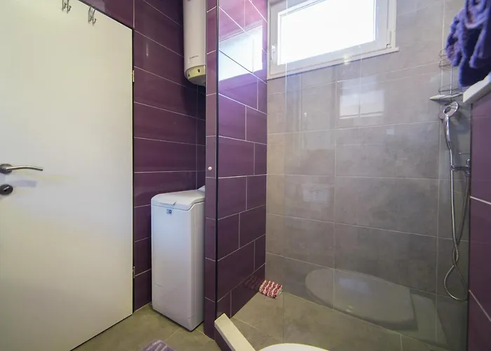 Caluna Podgora (Split-Dalmatia)