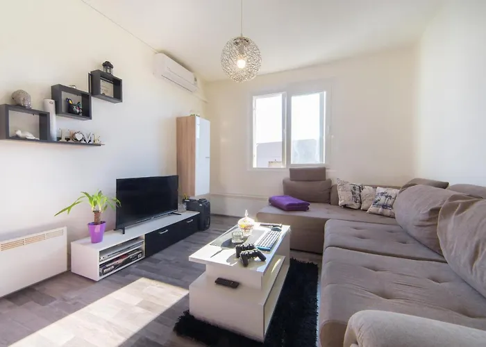 Caluna Apartman Podgora